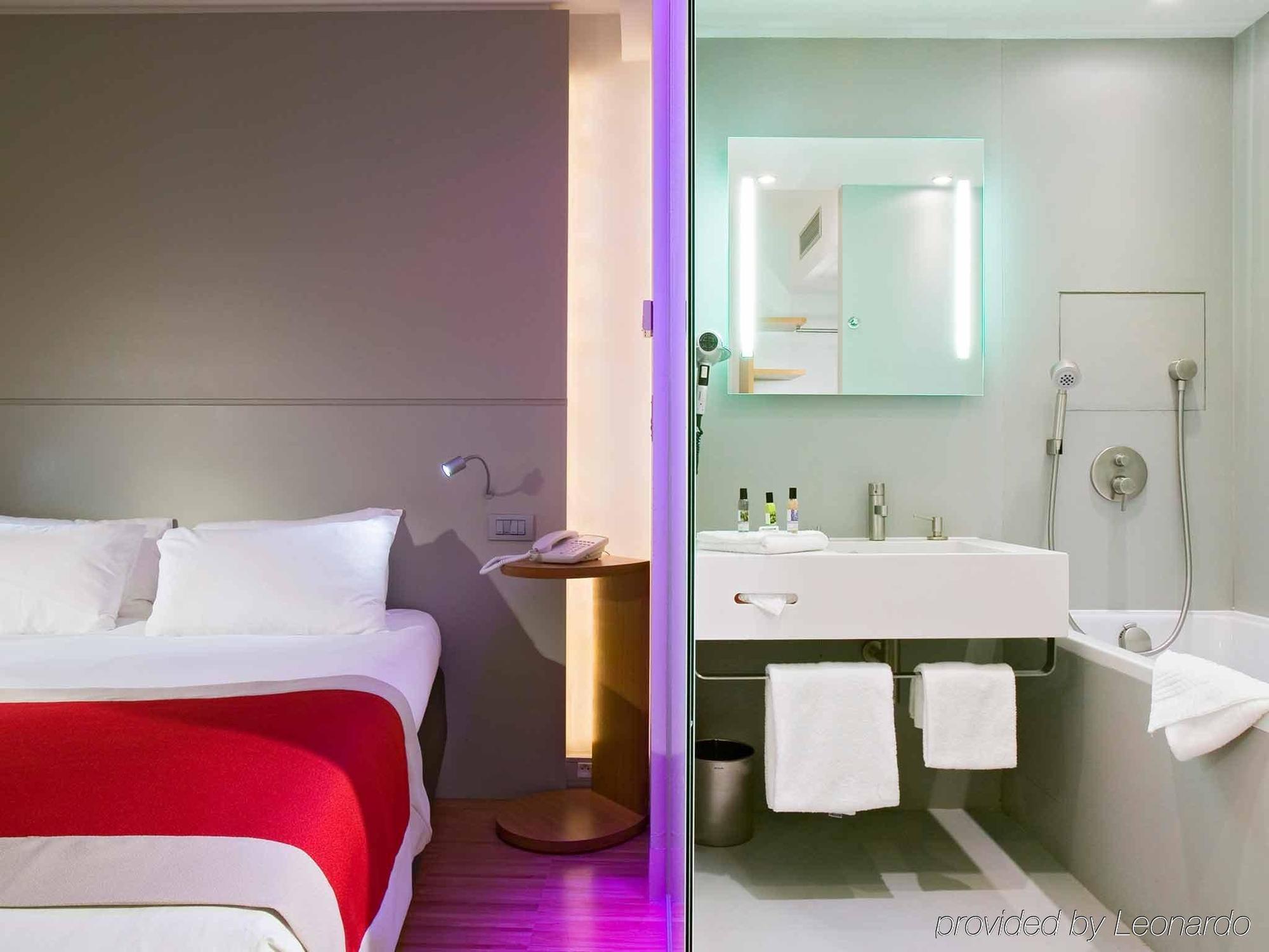 Mercure Paris Arc De Triomphe Wagram Kültér fotó
